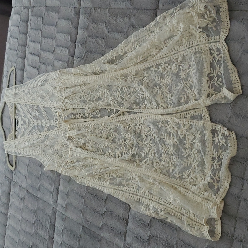 NWOT, Bathing suit coverup